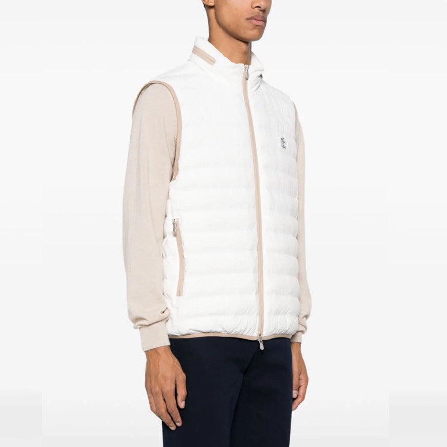 Brunello Cucinelli Men's Logo Embroidered High Neck Zipper Solid Color Fitted Straight Sleeveless Down Vest Ngvp #9665