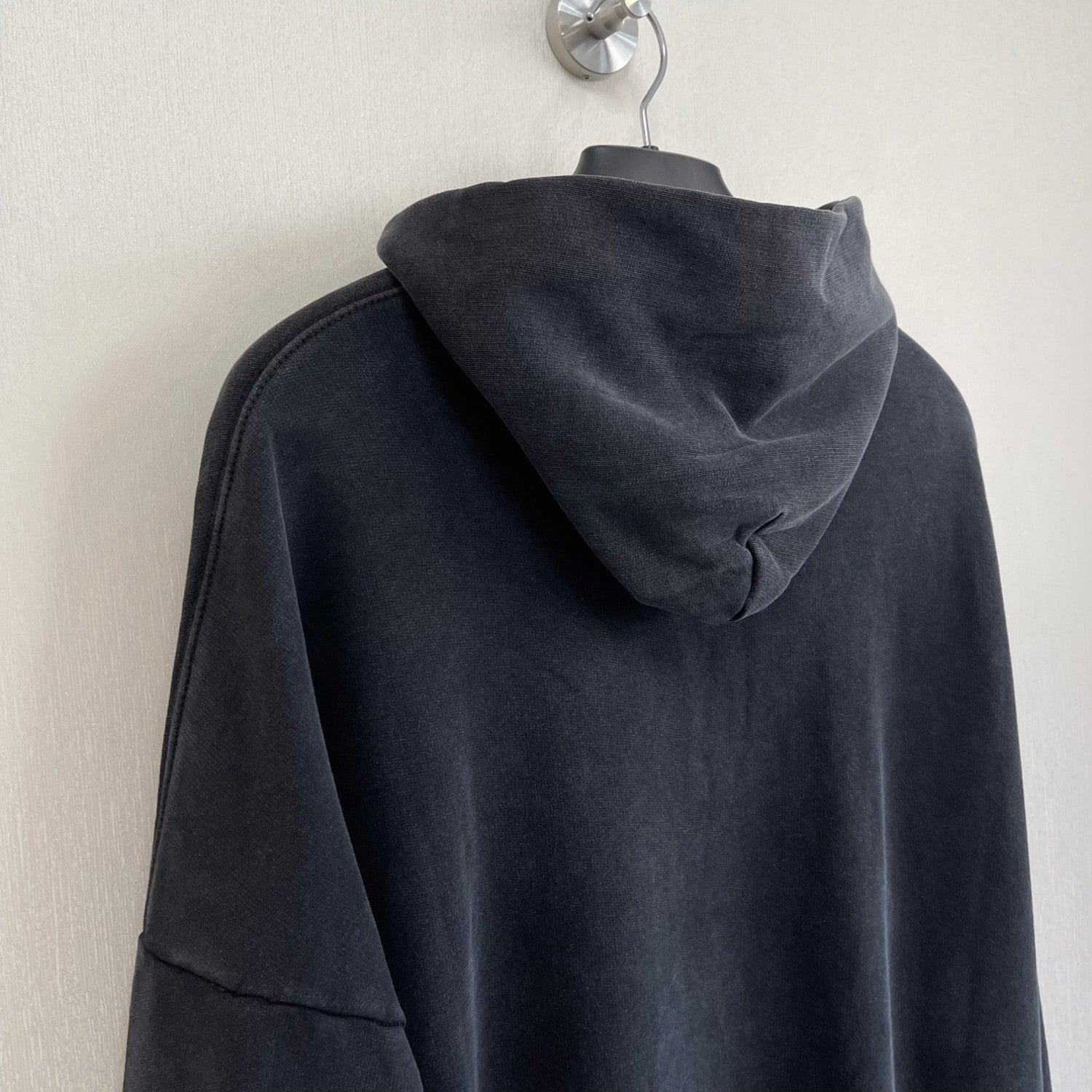 Balenciaga Men Women Spring Autumn High Street Letter Print Black Cotton Faded Loose Long Sleeve Hooded Sweatshirt Ngvp #9345