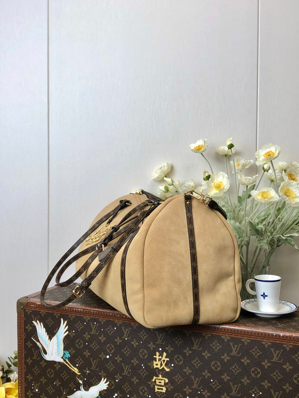 LOUIS VUITTON Express Travel Bags #384057