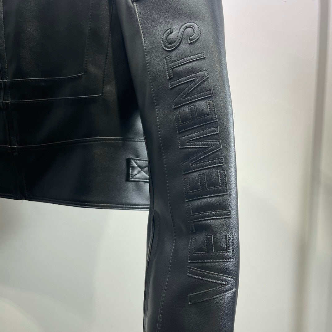 Vetements Men's Winter Letter Printed Long Sleeve Short Fit Motorcycle Leather Jacket #95111
