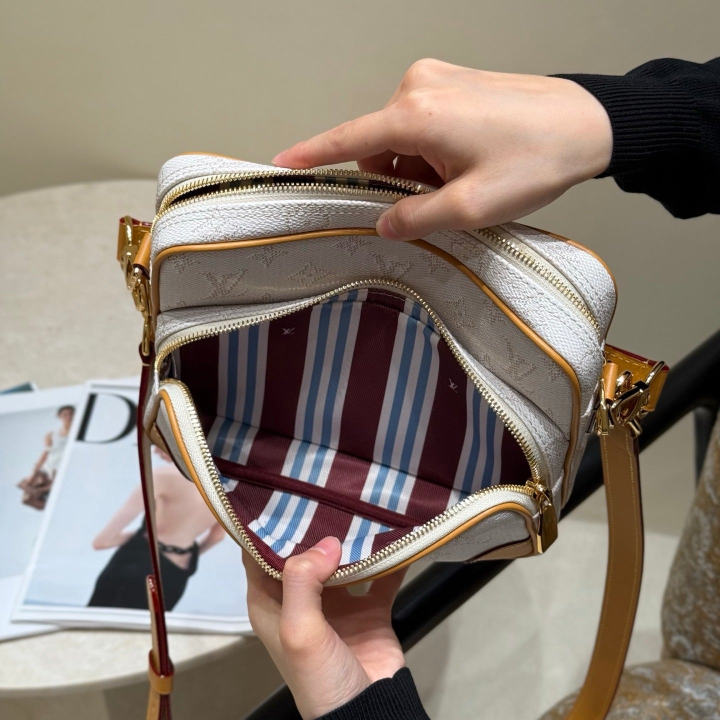 Louis Vuitton Nil Men's and Women's Logo Full Print Detachable Shoulder Strap Coated Canvas Single Shoulder Crossbody Tote Bag Bags #77151