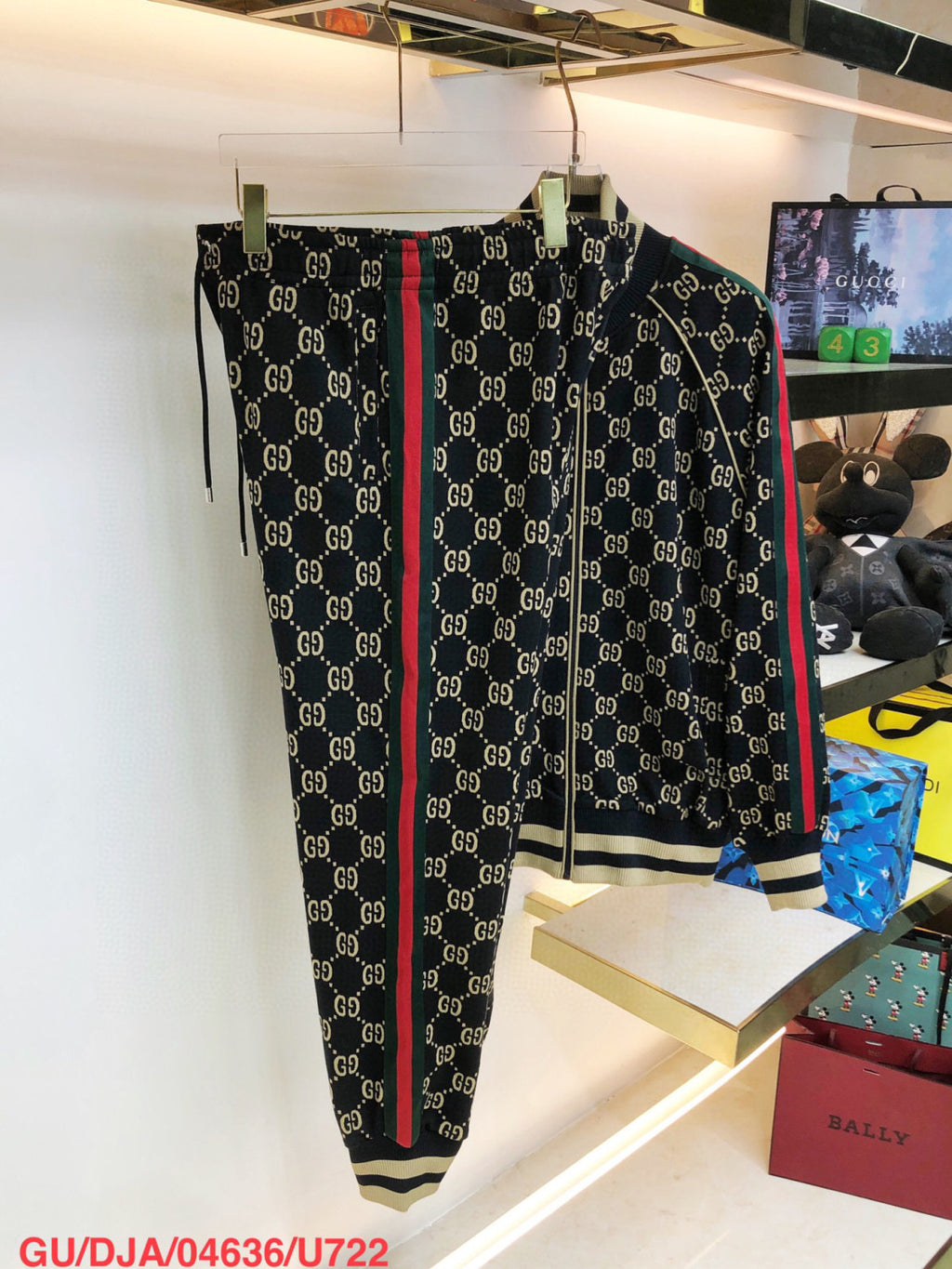 Gucci  Men's GG Jersey Cotton Jogging Fall/Winter Knit Hooded Pullover Sweatshirt Sweatpants Pants Set Suit #97189