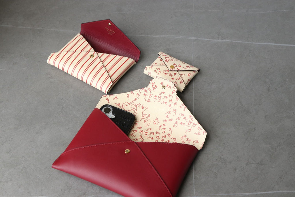 Louis Vuitton Grace and LV collaboration Kirigami Pochette Cowhide leather Three-piece set Clutch Bag Bags #193889