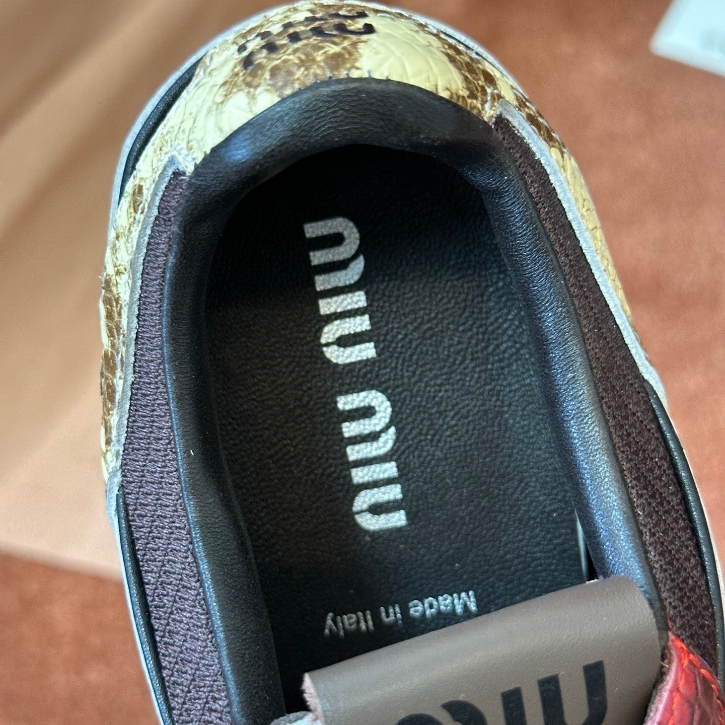 MiuMiu Women's Colourblocking Frosted Cowhide Low Top Lace Up Flat Derby Shoes #76735
