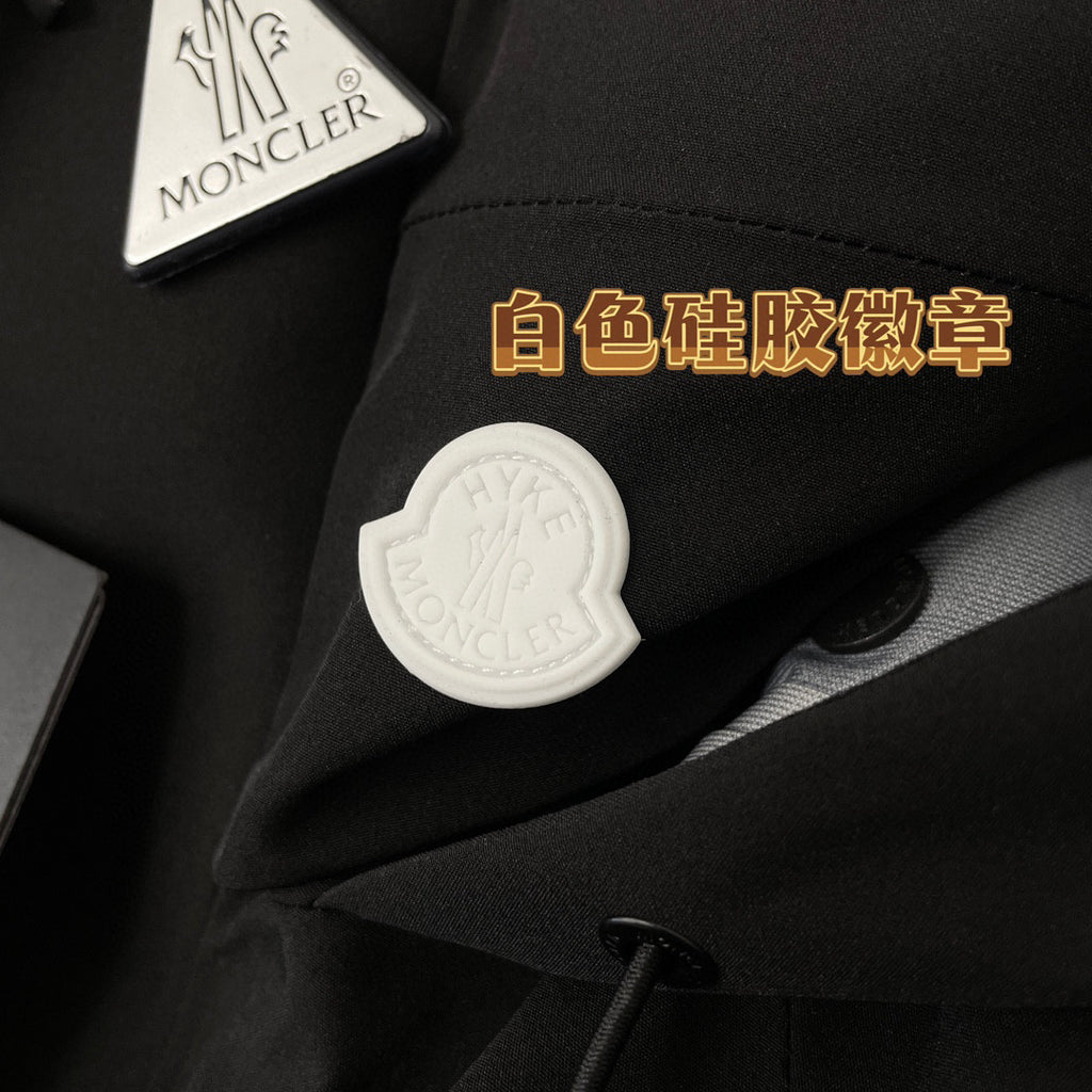 Moncler Black Hooded Down Jacket #22155