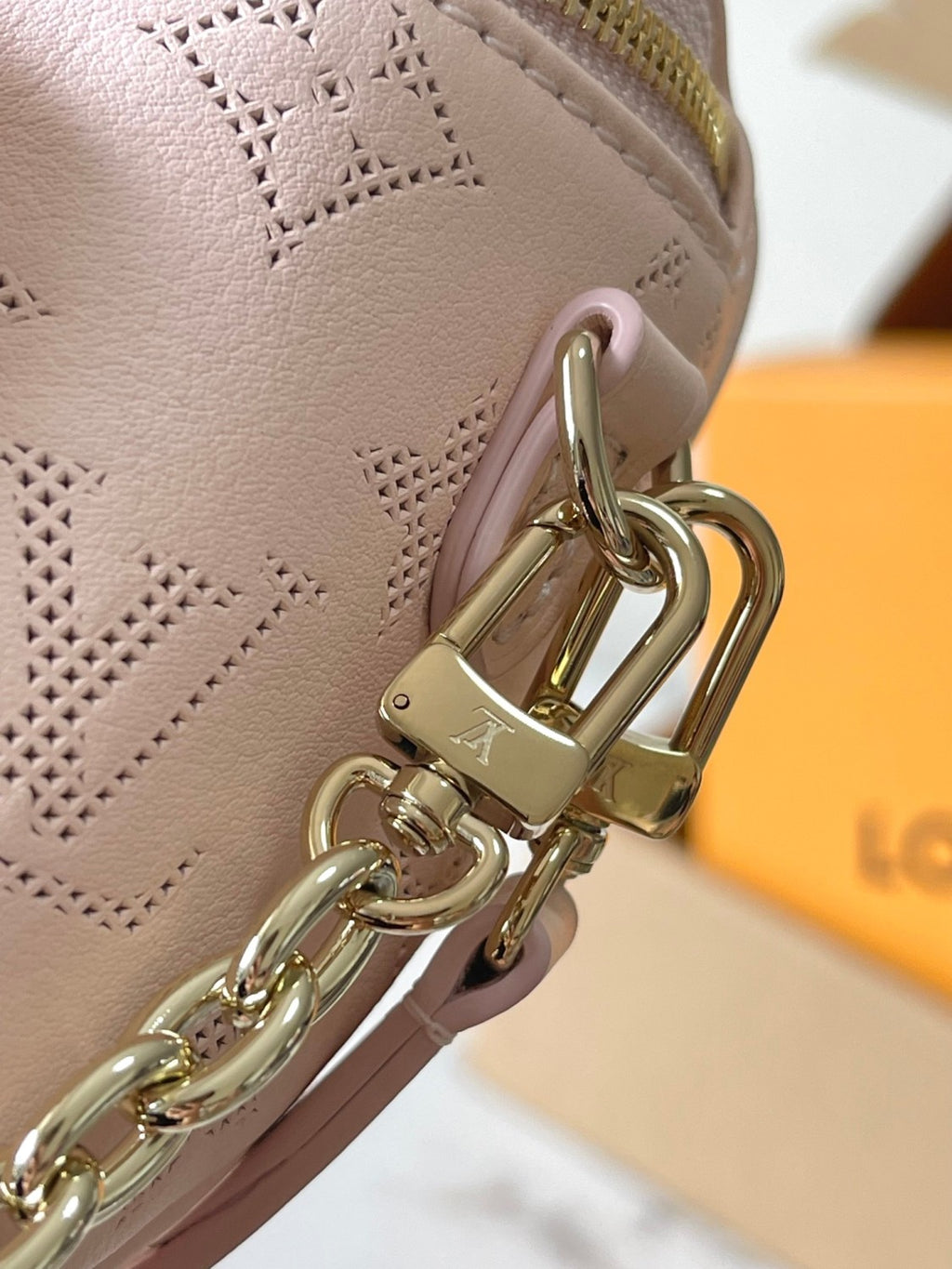 Louis Vuitton Mini Bumbag Flower Ring Women's Solid Colour Logo Print Soft Calfskin Handbag Shoulder Crossbody Bag Bags #76842