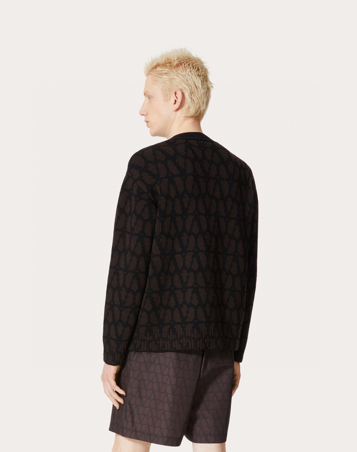 Valentino Men's Spring And Autumn Black V-neck Long Sleeve Single-Breasted Knit Shirt Cardigan #97842