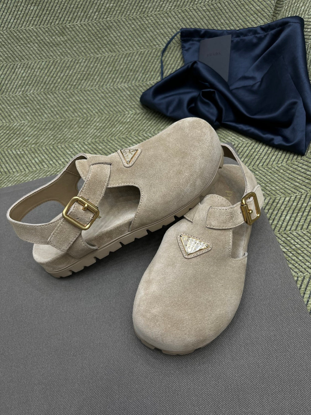 Prada Women's Spring And Summer Suede Buckle Fashion Casual Sandals Comfortable Flat Single Shoes #81368