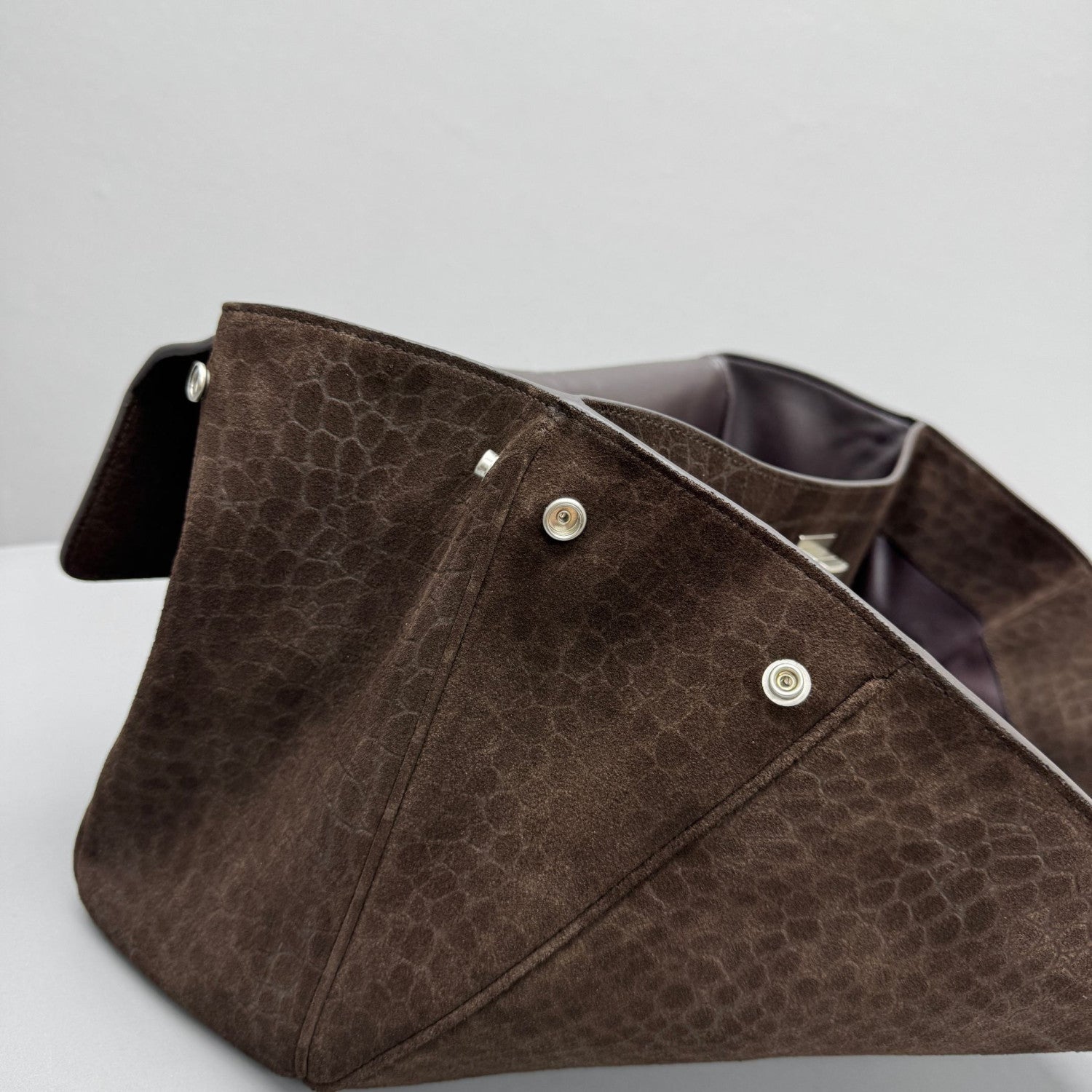 Balenciaga Women's Rodeo Handbag Medium Dark Brown #333497