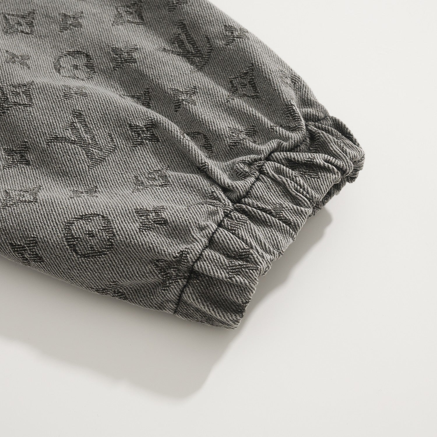 Louis Vuitton Men's And Women's Spring/autumn Fashion Casual Classic Printed Hooded Zipper Denim Jacket #78417