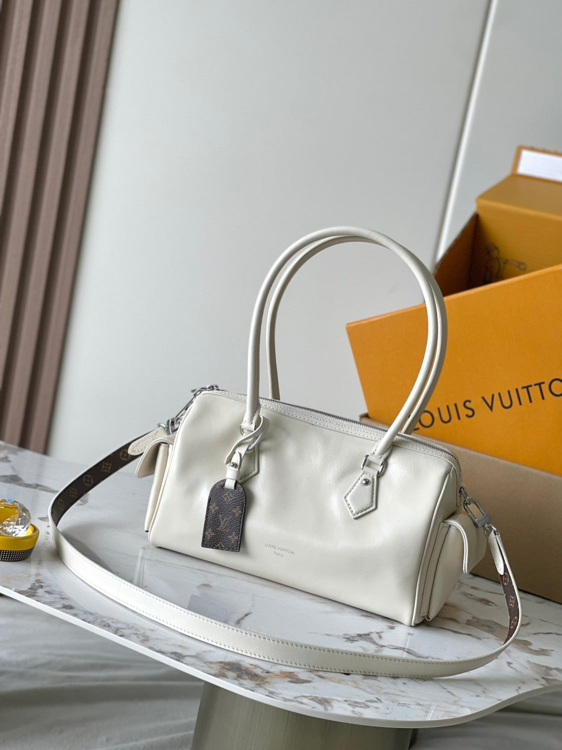 Louis Vuitton SPEEDY CARGO VIBE Women's Removable Shoulder Strap Solid Color Sheep Leather Shoulder Handbag Bag Bags #76285