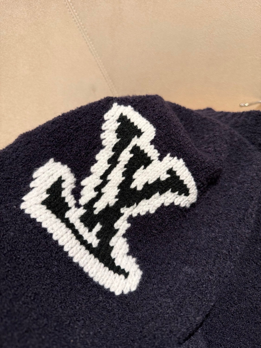 Louis Vuitton LV Intarsia Crewneck 1AJAZ1 #335721