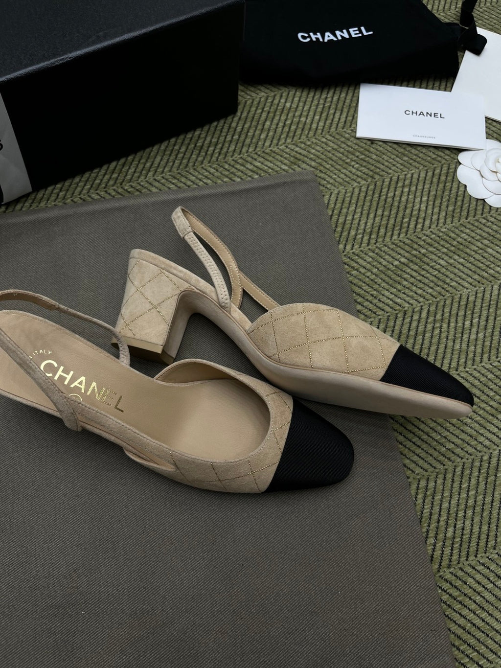 Chanel Women's Checkered Rhinestone Suede Cowhide Solid Color Chunky Heel High Heel Sandals Slingbacks Flat Shoes Spring. Summer. And Fall Casual Shoes Ngvp #2143