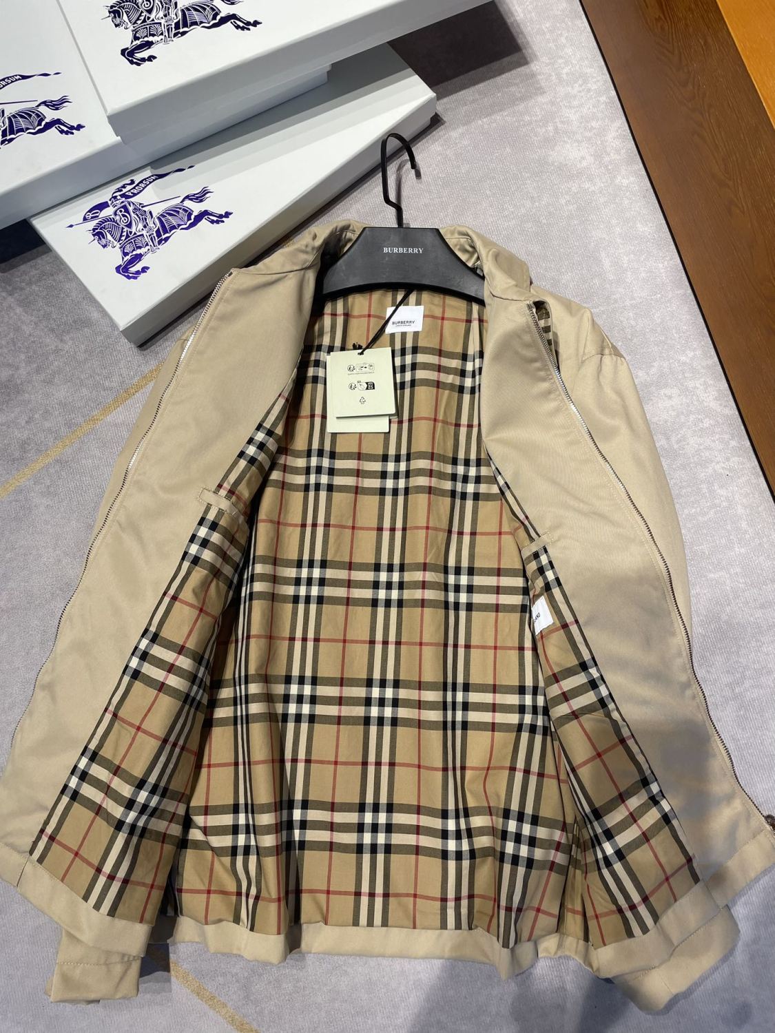Burberry Men's Autumn and Winter Solid Color Logo Embroidery Zipper Casual Long Sleeve Cotton Jacket #73199