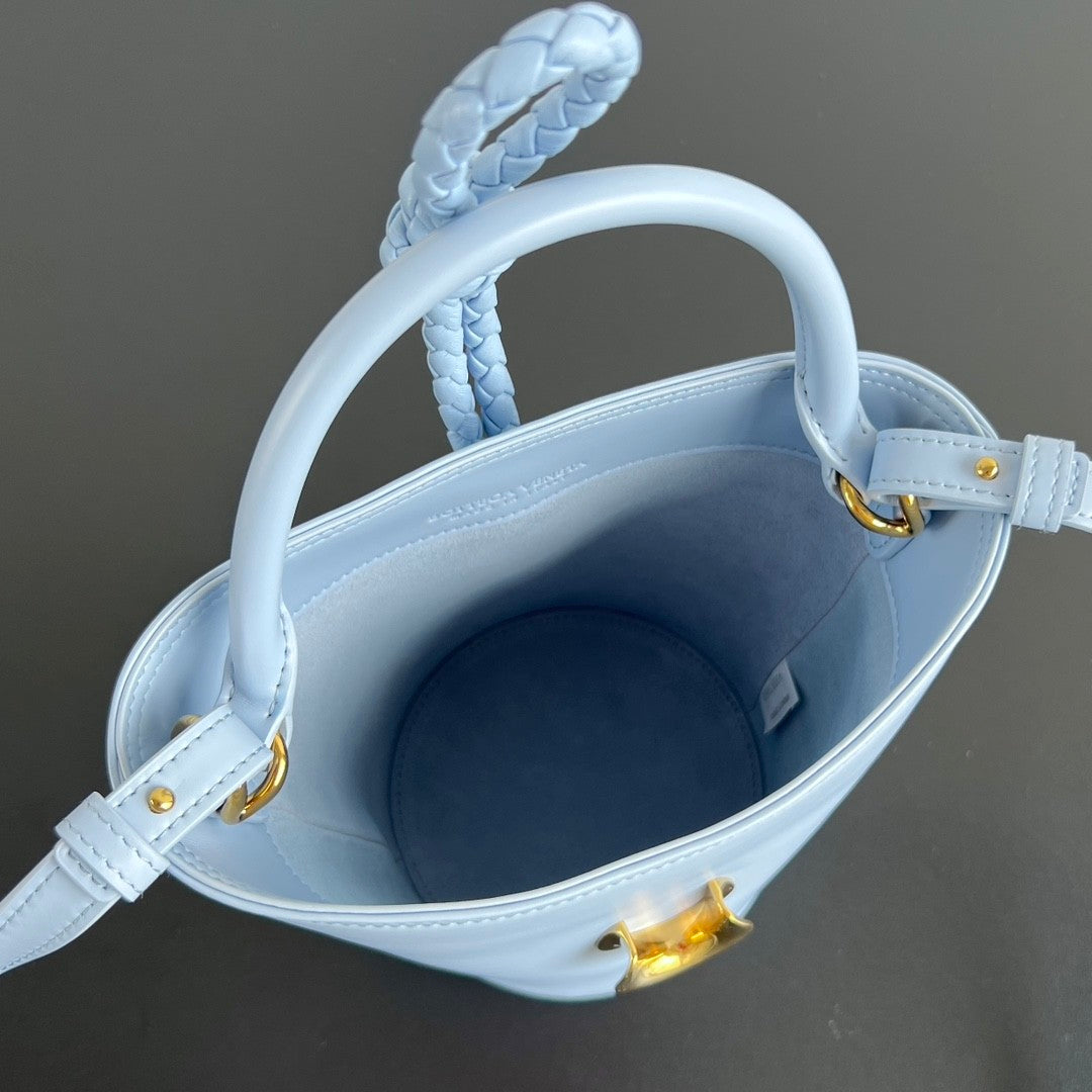 Bottega Veneta Liberta Women's Adjustable Detachable Shoulder Strap Solid Color Leather Bucket Bag Single Shoulder Crossbody Handbag Bags #77161