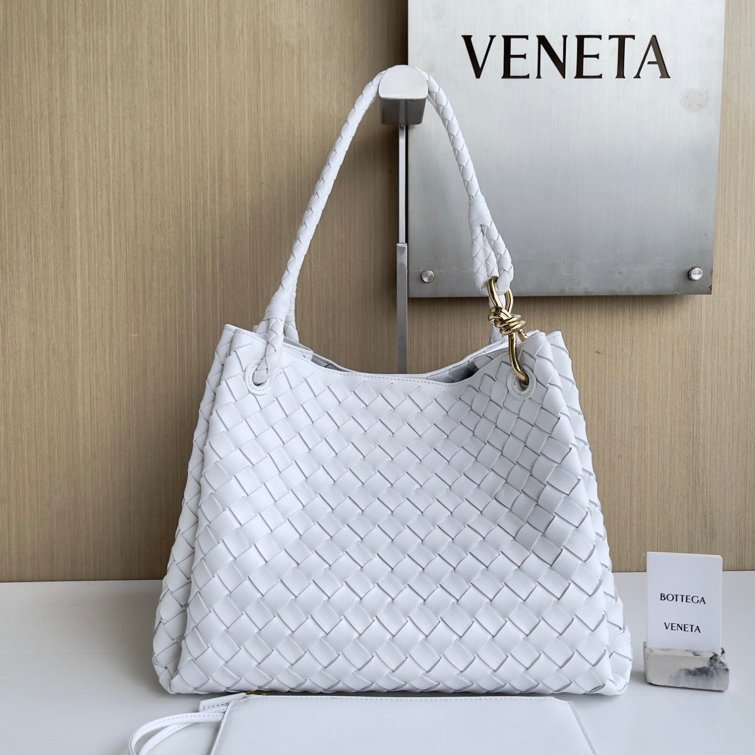 Bottega Veneta Large Parachute Women's Solid Color Lambskin Woven Tote Bag Bags #76484