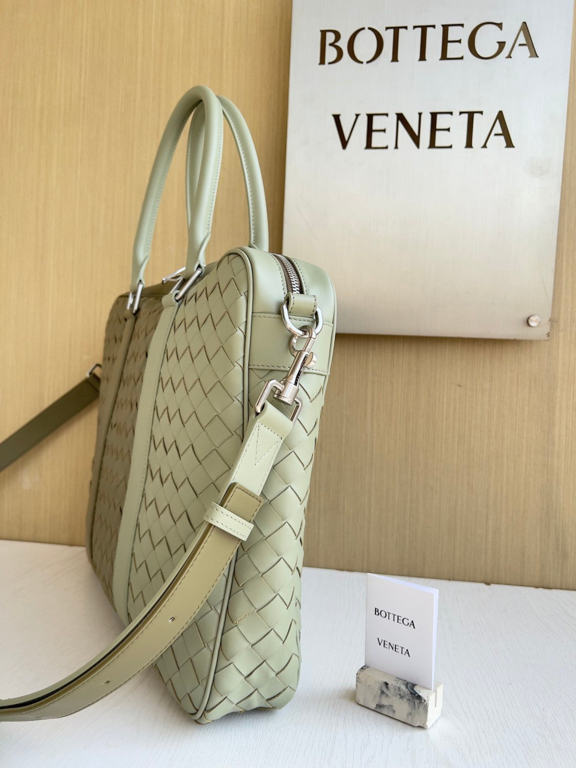 Bottega Veneta Intrecciato Men's Two Tone Adjustable Detachable Shoulder Strap Woven Calfskin Briefcase Handbag Bag Bags #77474