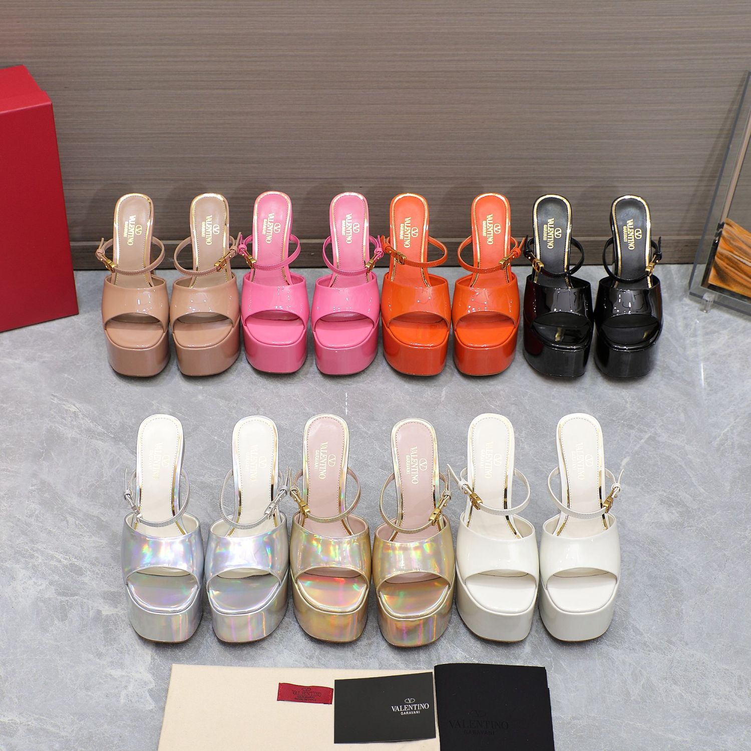 Valentino Spring And Summer Waterproof Platform Patent Leather High Heels Fashion Heightening Sexy Temperament Elegant Slippers Sandals Shoes Waterproof Platform 4cm Heel Height 15.5cm #81145