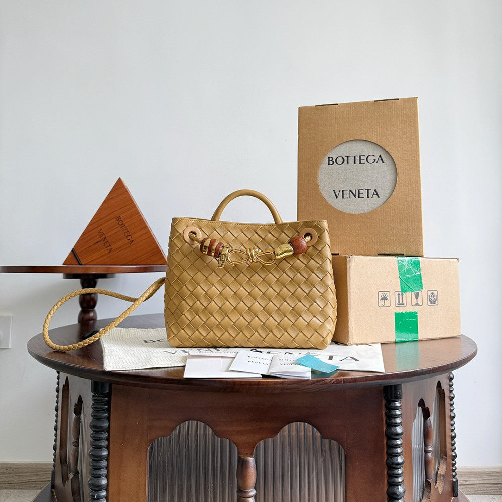 Bottega Veneta Andiamo Woven Design Leather Single Room Tote Women's Brown #332699