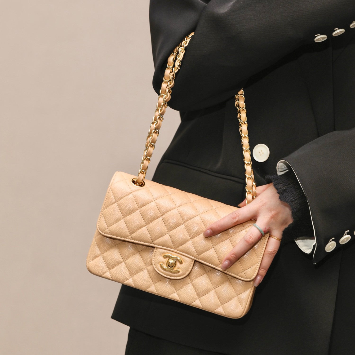 Chanel Classic Flap CF 23/25 Classic Chain Grainy Calfskin Mouth Cover Bag Shoulder Crossbody Medium Large Women's Beige Bag Bags A01112-Y01864-21209 #81232