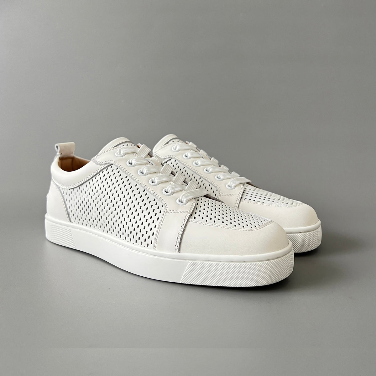Christian Louboutin Louis Junior Men's And Women's Solid Color Grained Cowhide Low Top Lace Up Flat Casual Shoes #77144