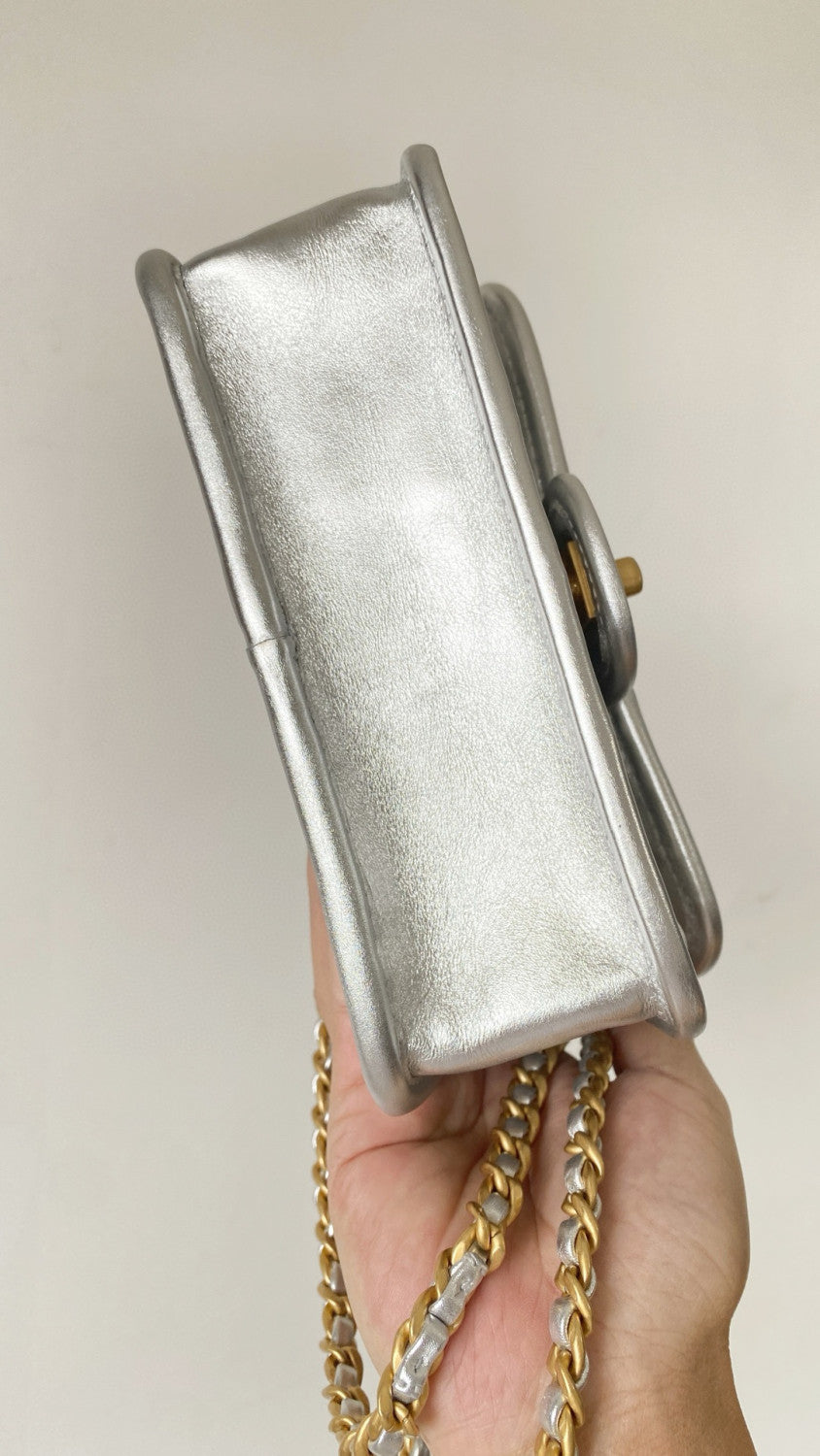 Chanel Women's Silver Lattice Chain Metallic Mirror Calfskin Shoulder Crossbody Bag Bags #76372