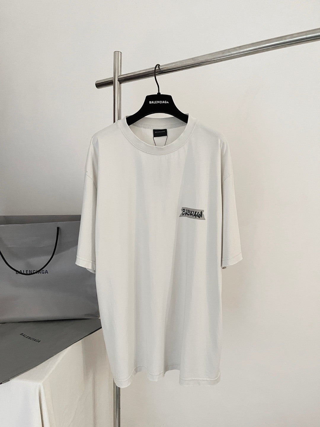 Balenciaga Masking Tape T-shirt Medium Fit #377368