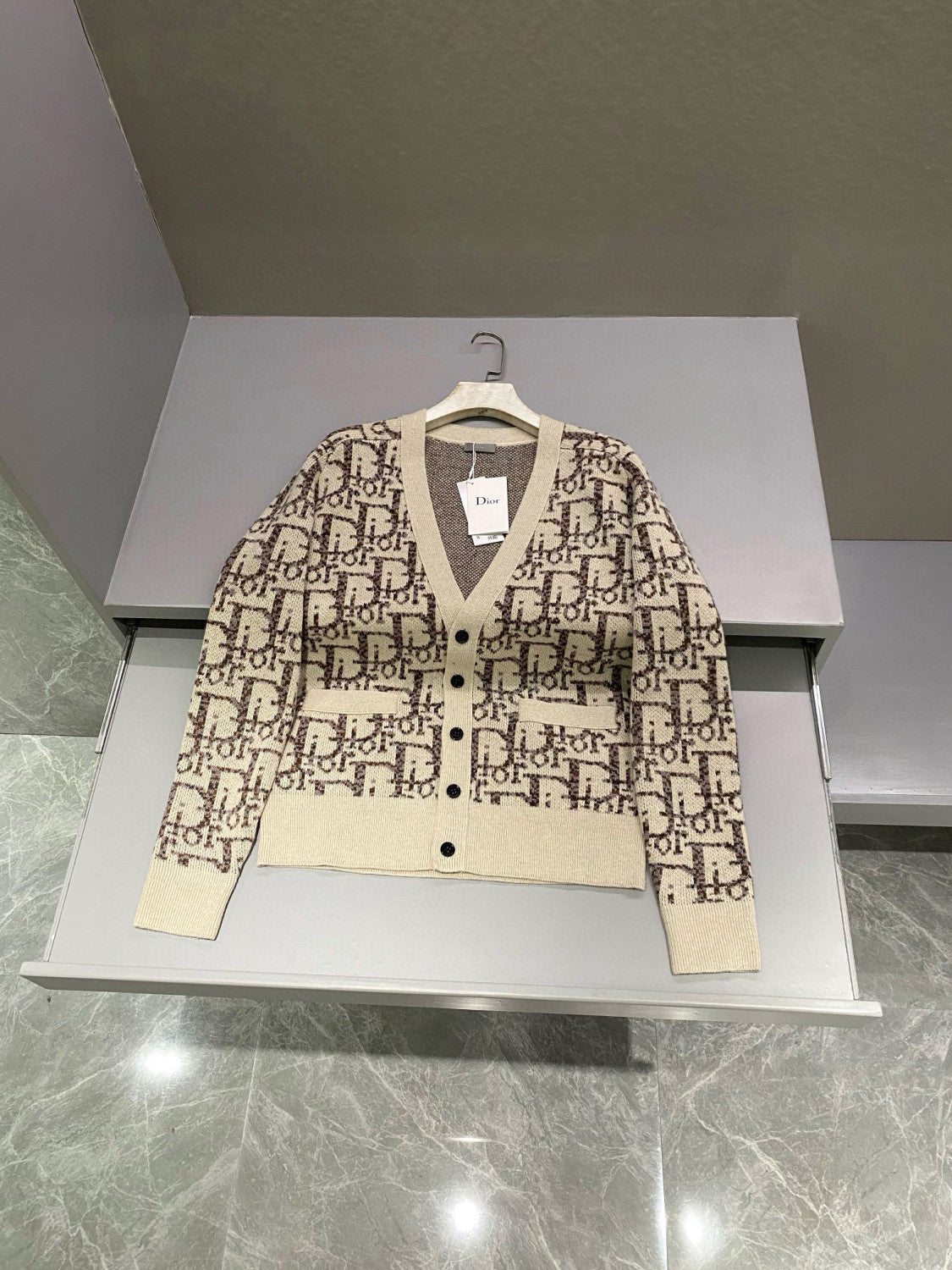 Gucci Men's Autumn And Winter Jacquard Knit Long Sleeved Cardigan Jumper Jacket #97416