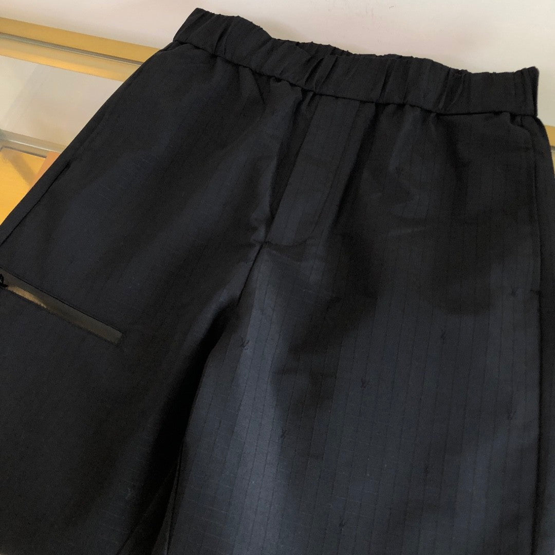 Louis Vuitton Men's Spring and Fall Black Dark Logo Print Elastic Waist Cotton Pants #72427