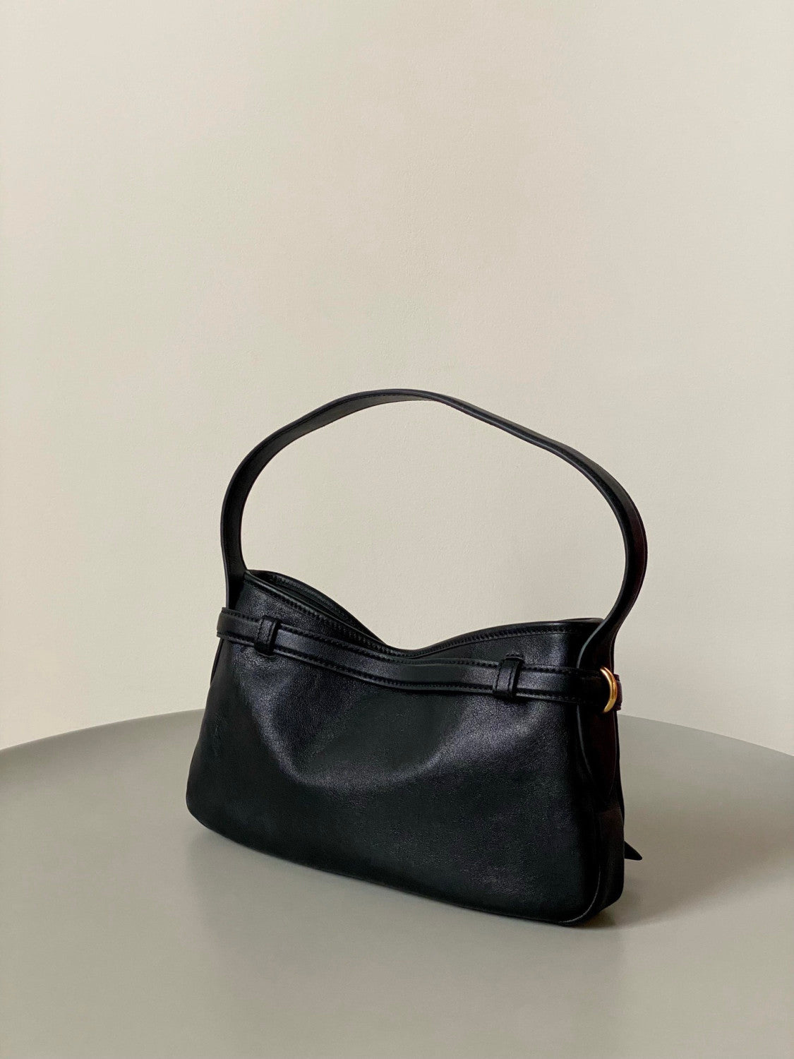 MiuMiu Aventure Nappa Suede Underarm Bag A Stylish Trendy Leather Clutch Buckle Elegant Casual And Cool Belt Buckle Bags #F0021m88 #195781