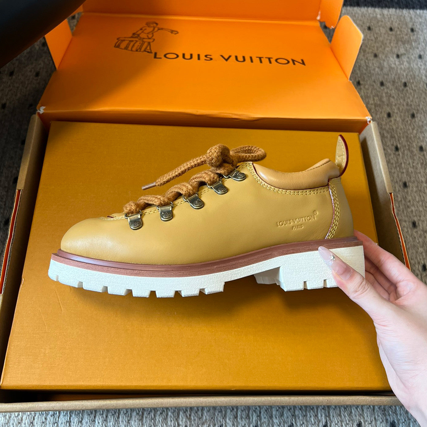 Louis Vuitton LV REMIX  Men's And Women's Spring/summer Fashion Casual Round Toe Lace Up Classic Printed Leather Casual Shoes Hiking Derby Shoes #78382