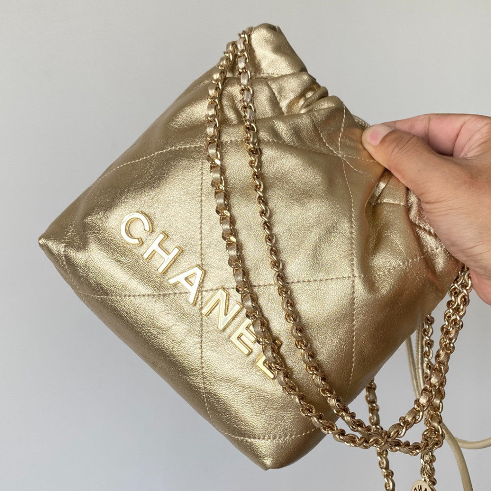 Chanel 22 Bag Mini Bags 18 X 20 X 6.5 CM Collection Link Suede Rivet Style Antique Silver Buckle Italian Bonaudo Suede Calfskin Apricot Silver Buckle Women's Luxury Chain-strap Tote Bag Bags Metallic-colored Leather Tends To Fade Easily  #193540