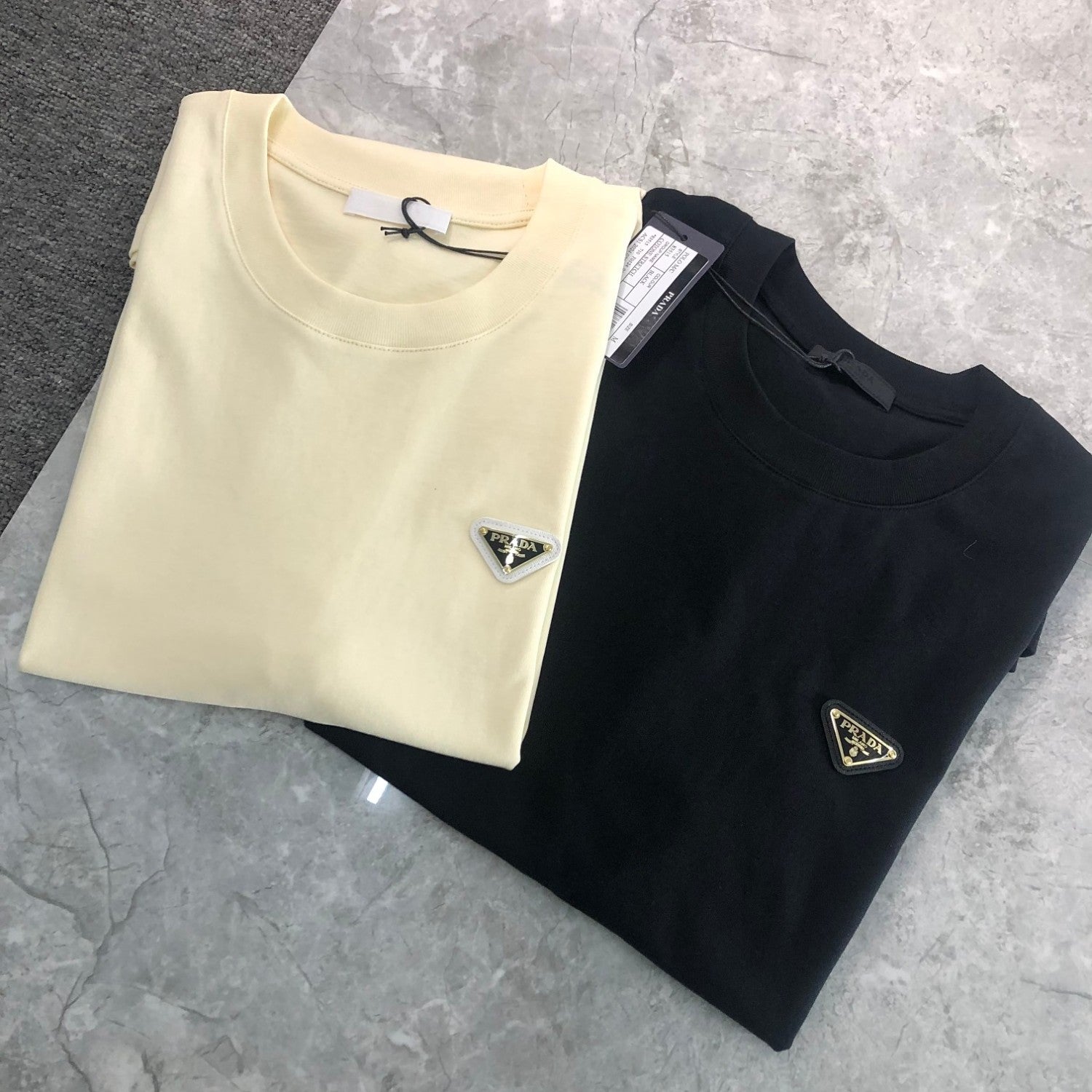 Prada Men's Summer White Cotton Round Neck Regular Fit Short Sleeve T-Shirt #99812