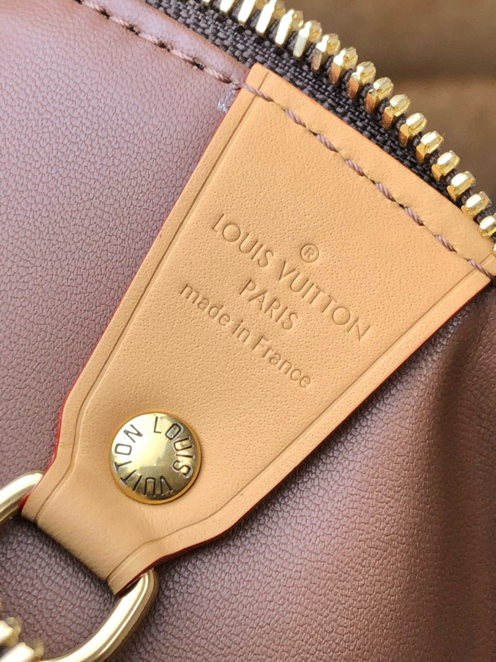 Louis Vuitton Women's Fashion Classic Caramel Coffee Brown Logo Zipper Closure Leather Shoulder Bag Handbags In Small Medium And Large Sizes Crossbody Bag Bags #78659