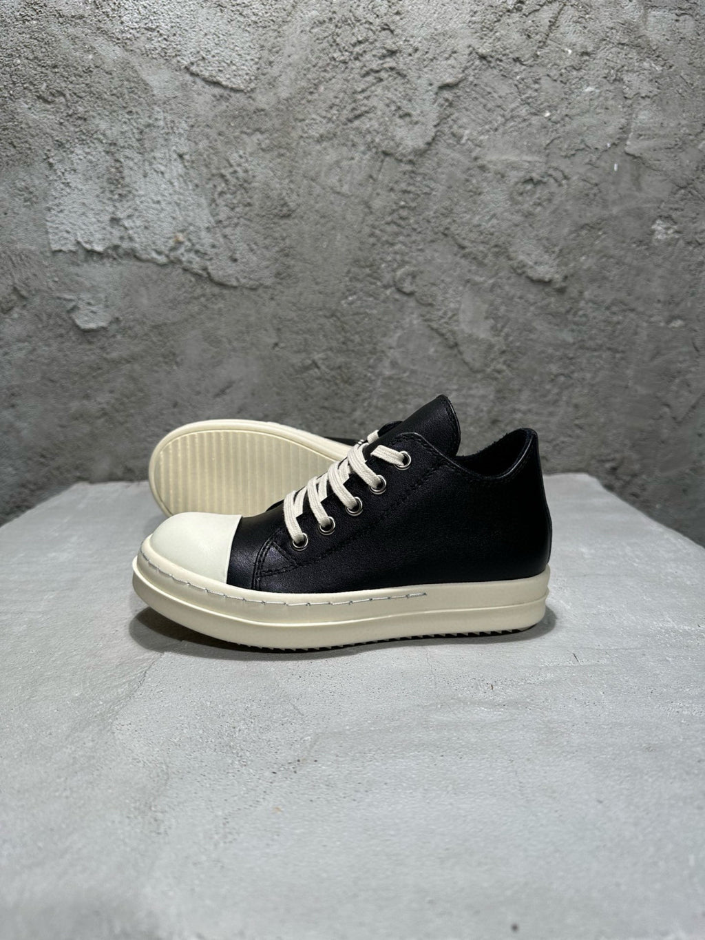 Rick Owens Kid's Four Seasons Retro Cowhide Low Top Round Toe Lace Up Black Casual Shoes #31333