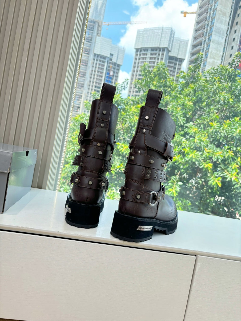 Balenciaga Men's and Women's Fall/Winter Fashion Casual Round Toe Sleeveless Thick Sole Leather Mid Calf Boots Shoes #78583