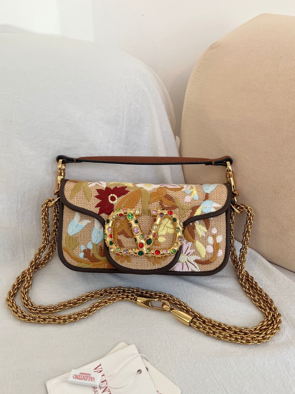 Valentino Women's Garavani Mini Loco 3d Embroidered Handbag With Swarovski Crystal Accents Vlogo Signature Magnetic Clasp Clutch With Chain Strap Bag Bags #196169