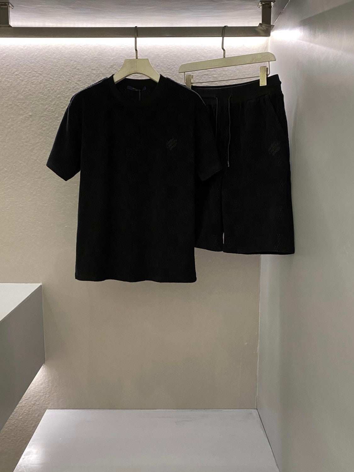 Louis Vuitton Men's Summer Black Embroidered Logo Printed Cotton Short Sleeve T-Shirt Casual Shorts Set Suit #72563