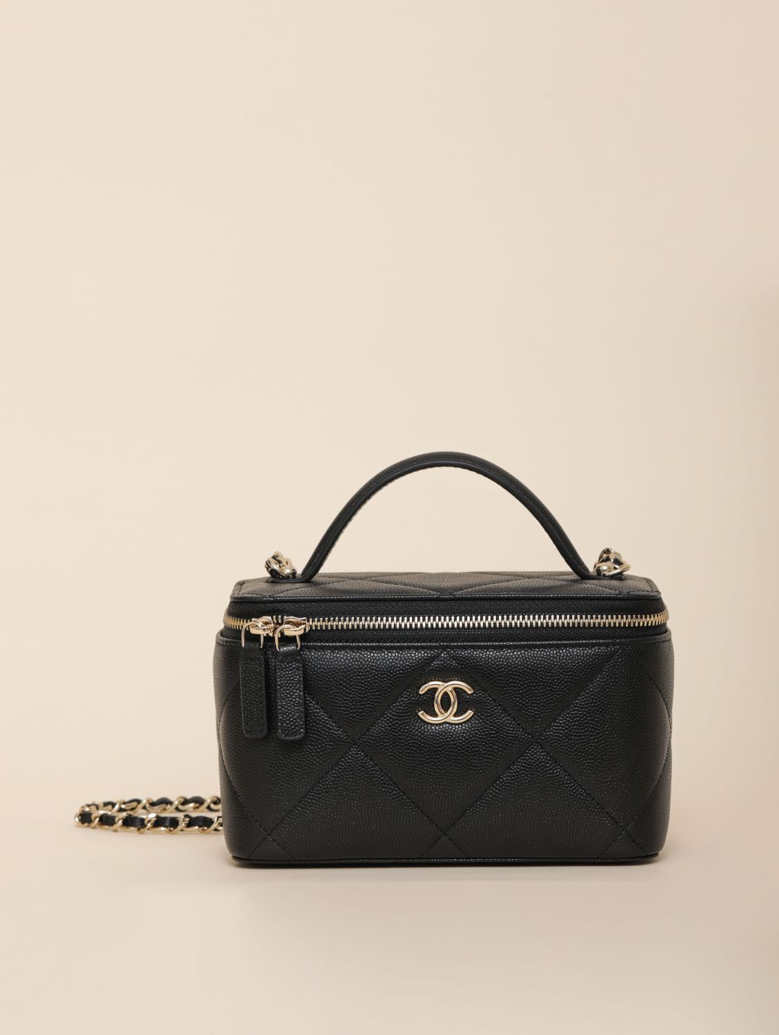 Chanel Long Vanity With Chain Grained Shiny Calfskin Gold Tone Metal Black #332777