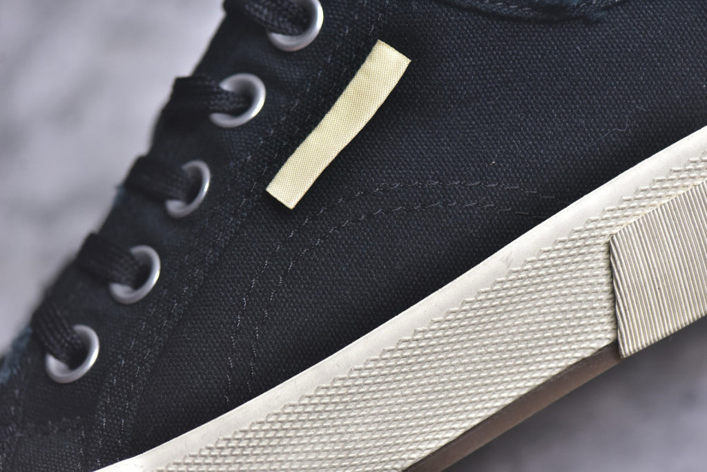 Balenciaga Men's Distressed Low-Top Lace-Up Fashion Canvas Sneakers Spring/Summer/Fall Solid-Color Casual Shoes #81556
