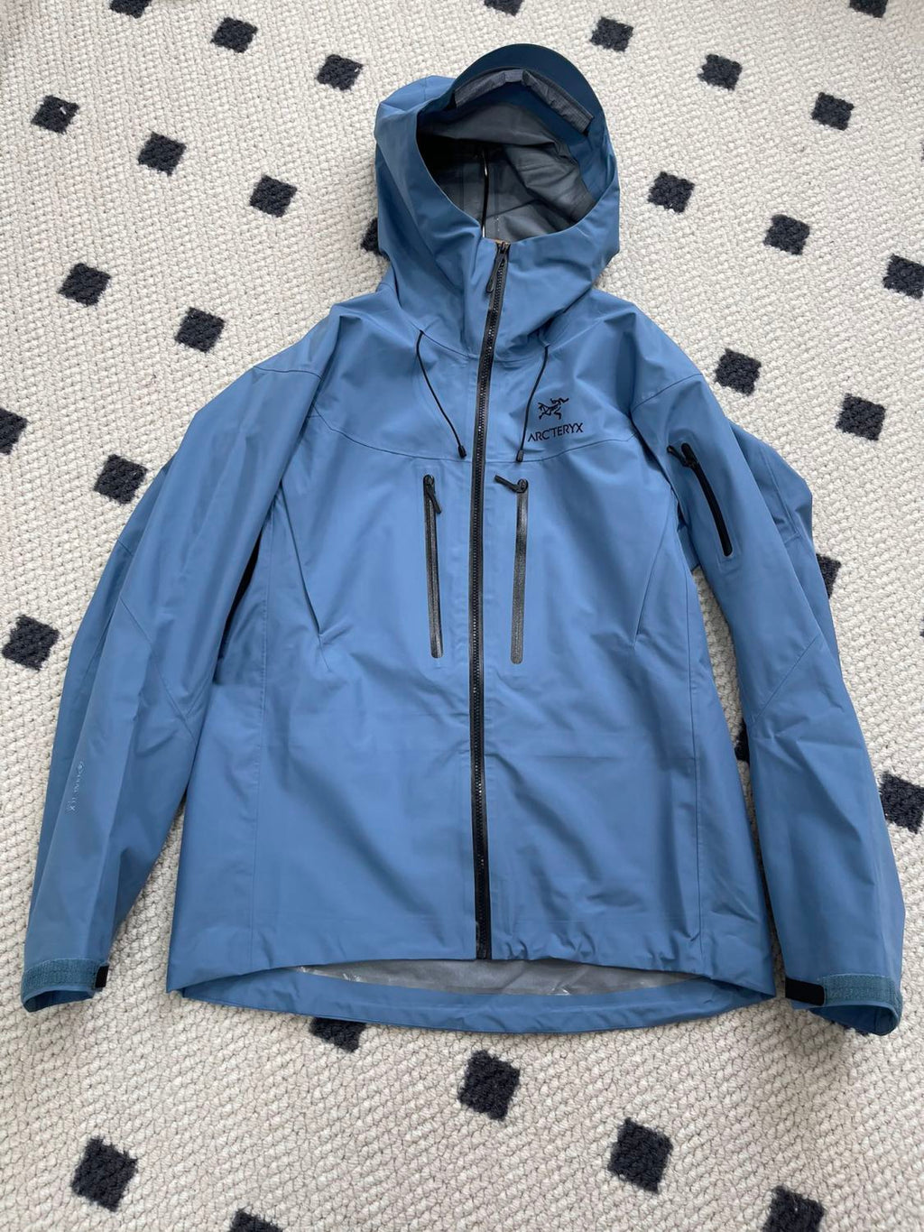 Arcteryx Autumn And Winter Solid Color Zipper Waterproof Windproof Long-Sleeved Hooded Jacket #73669