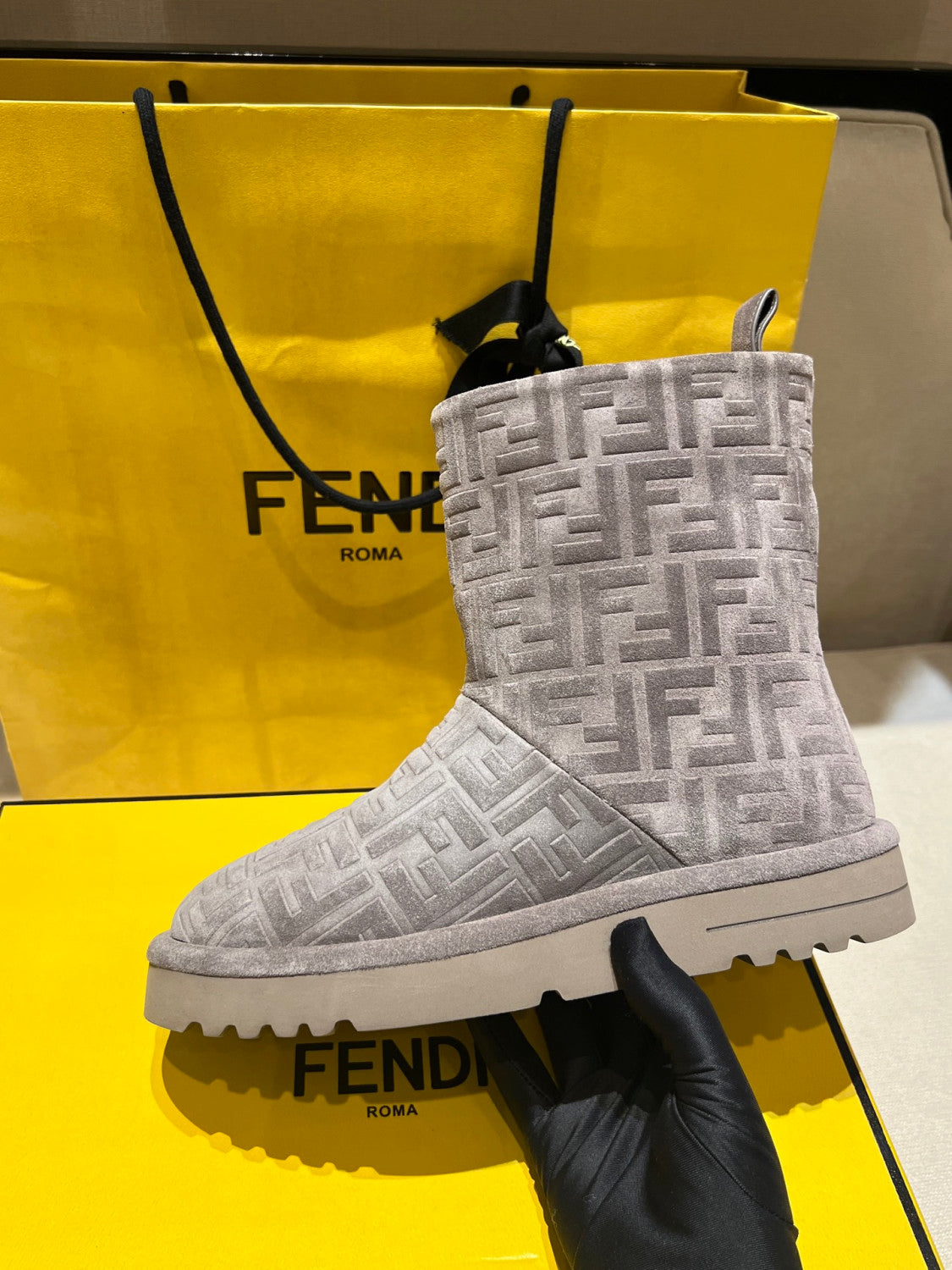Fendi Apres Chic Fur Grey #335706
