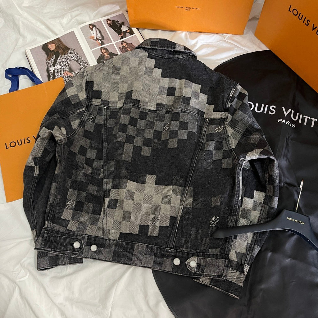 Louis Vuitton Men's Fall And Winter Black And White Plaid Old Print Single Breasted Long Sleeved Denim Jacket Straight Jeans Pants Suit Set #75477