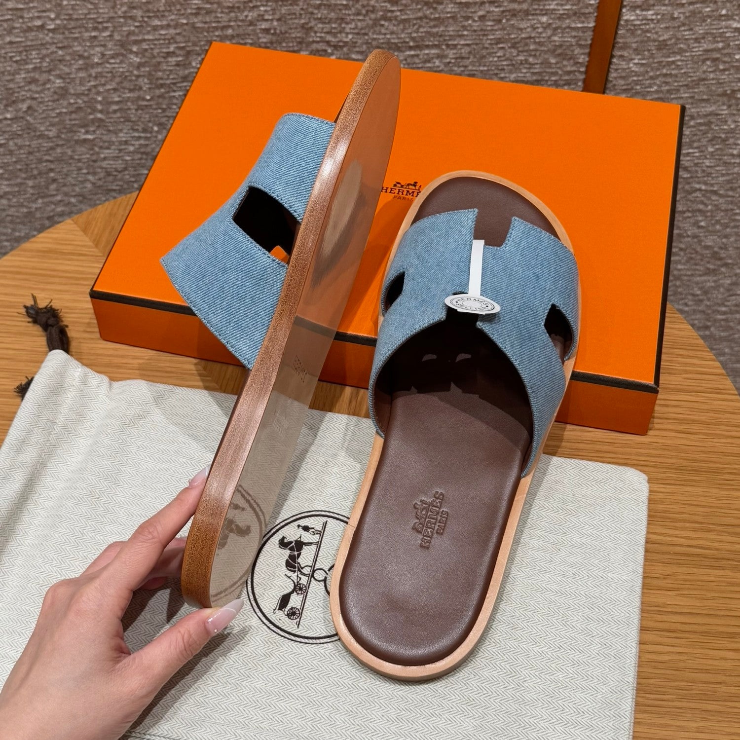 Hermes  Men's Summer Izmir Sandals Embroidered Leather Cowboy Round Toe Flat Casual Slippers Shoes #81317