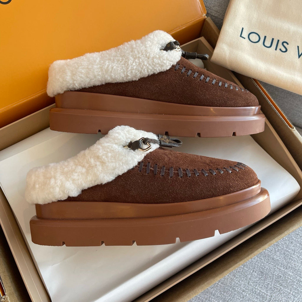 Louis Vuitton Cortina Closed Mule Shoes #334366