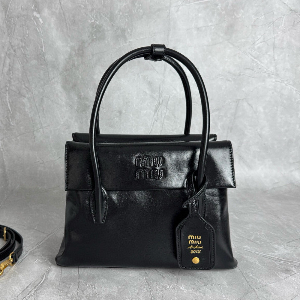 MiuMiu Jang Won-young Leather Double-sided flap Vintage handbag Shoulder bag bags #194095