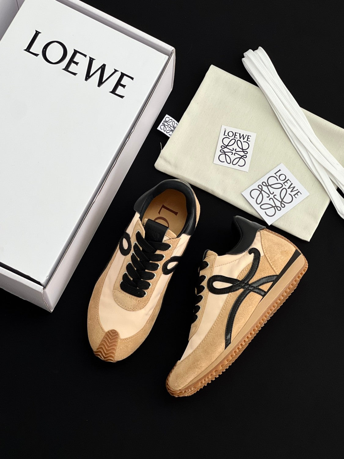 LOEWE Flow Runner 2.0 in Nylon and Suede #385055