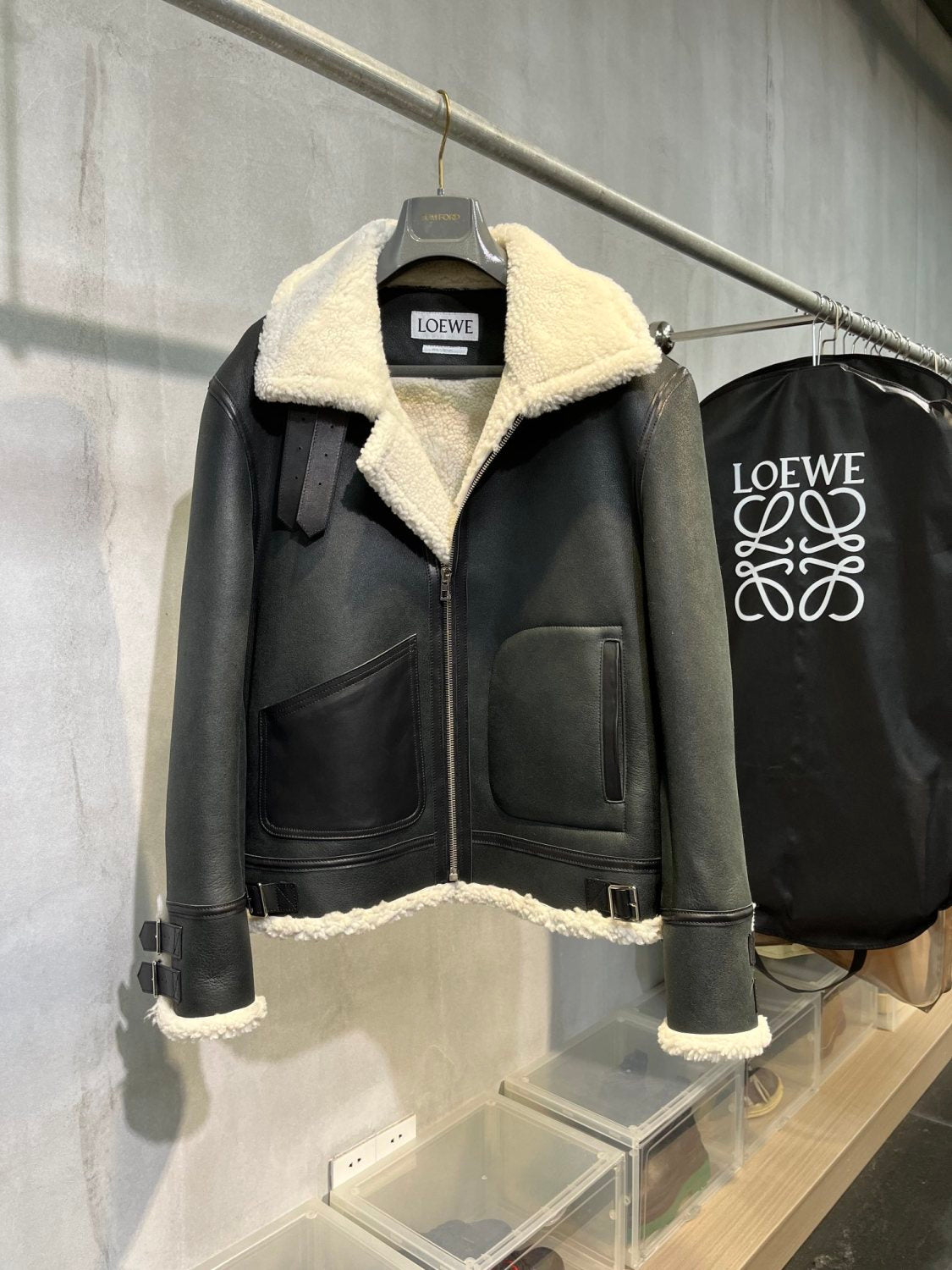 Loewe Men's Fall And Winter Fashion Casual Lamb Wool Leather Jacket Lapel Temperament Coat #71299