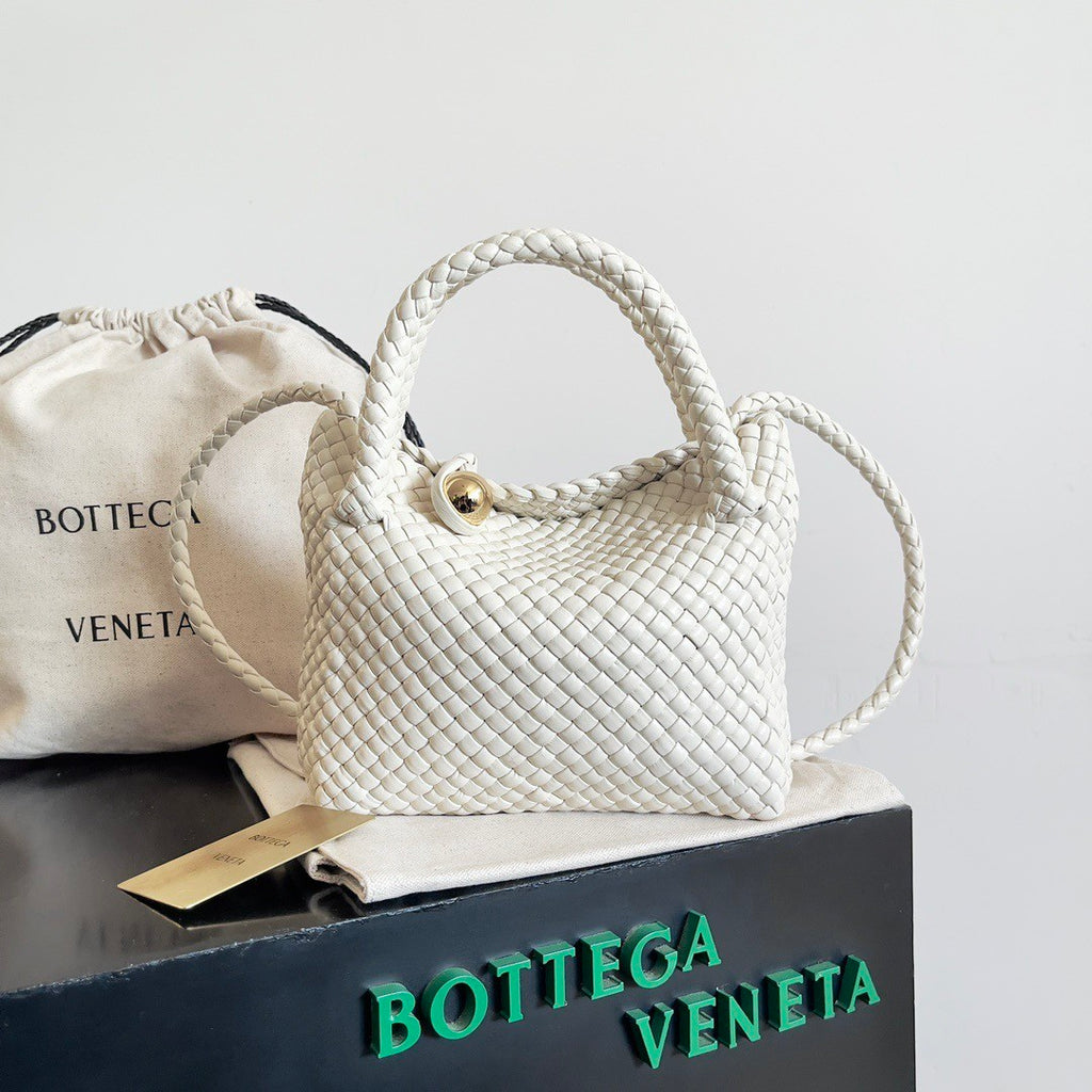 Bottega Veneta 26SS Tosca Shoulder Bag Handheld Classic Women's Woven Bag #195275