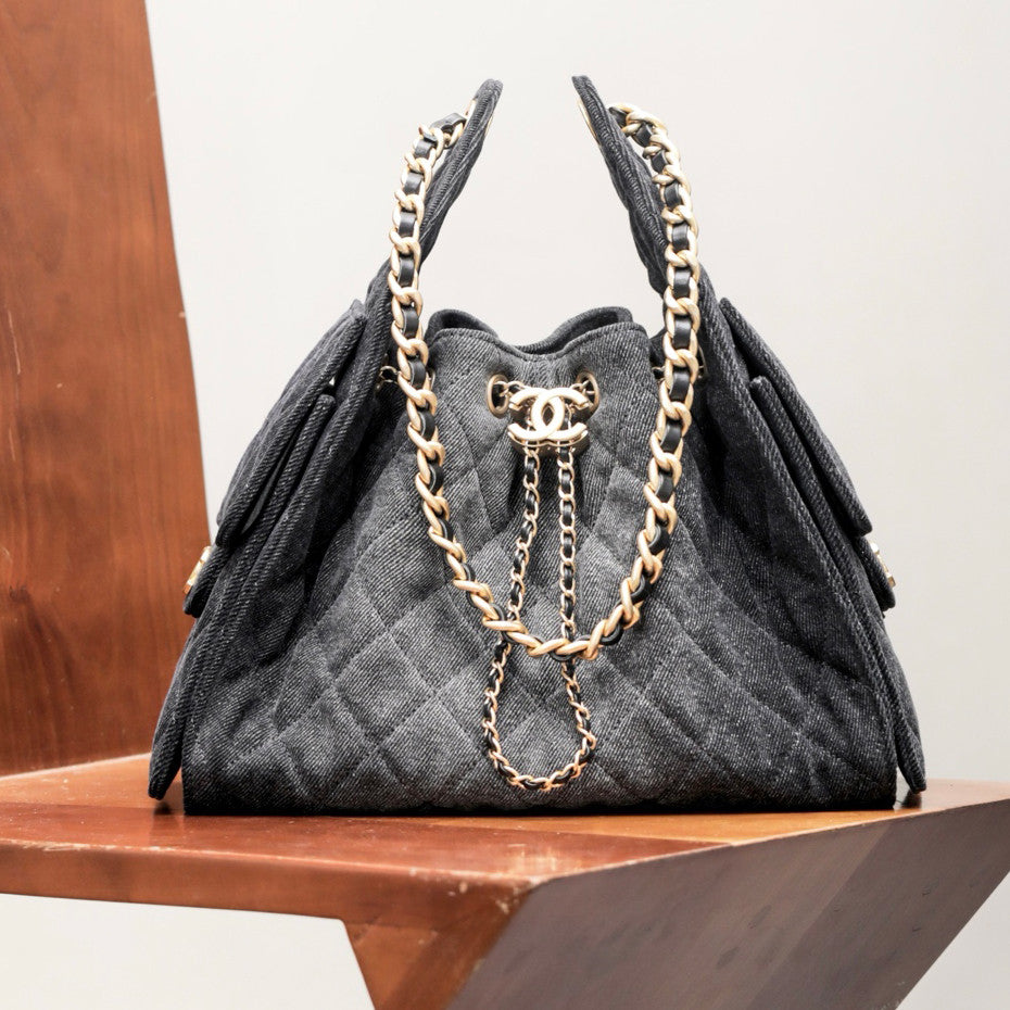 Chanel Women's Fashion Classic Solid Color Leather Logo Drawstring Underarm Bag Chain Handbag Tote Shoulder Bag Bags AS5293-B20304-U2367 Metallic-colored Leather Tends To Fade Easily #78855